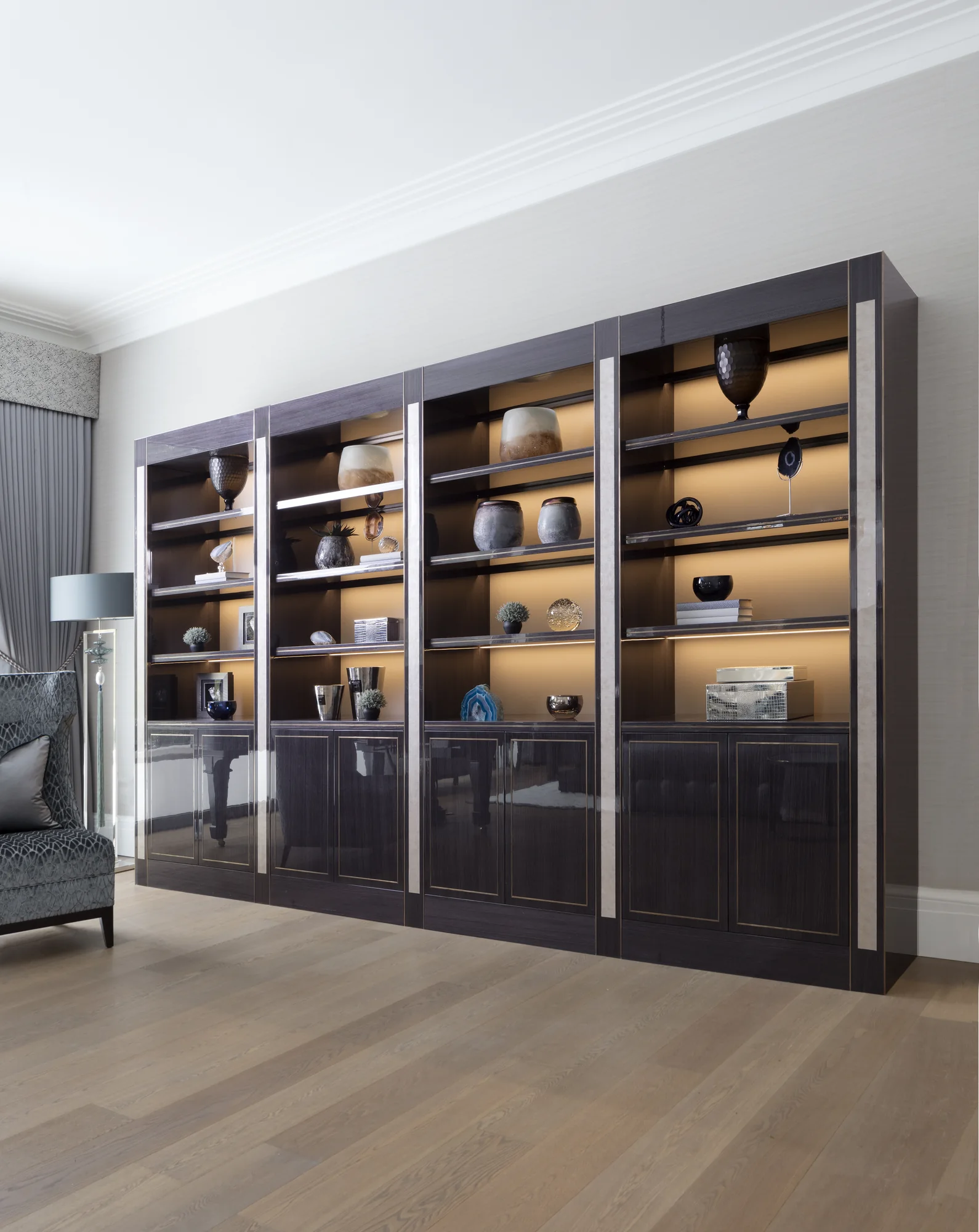 Overall view of bookcase