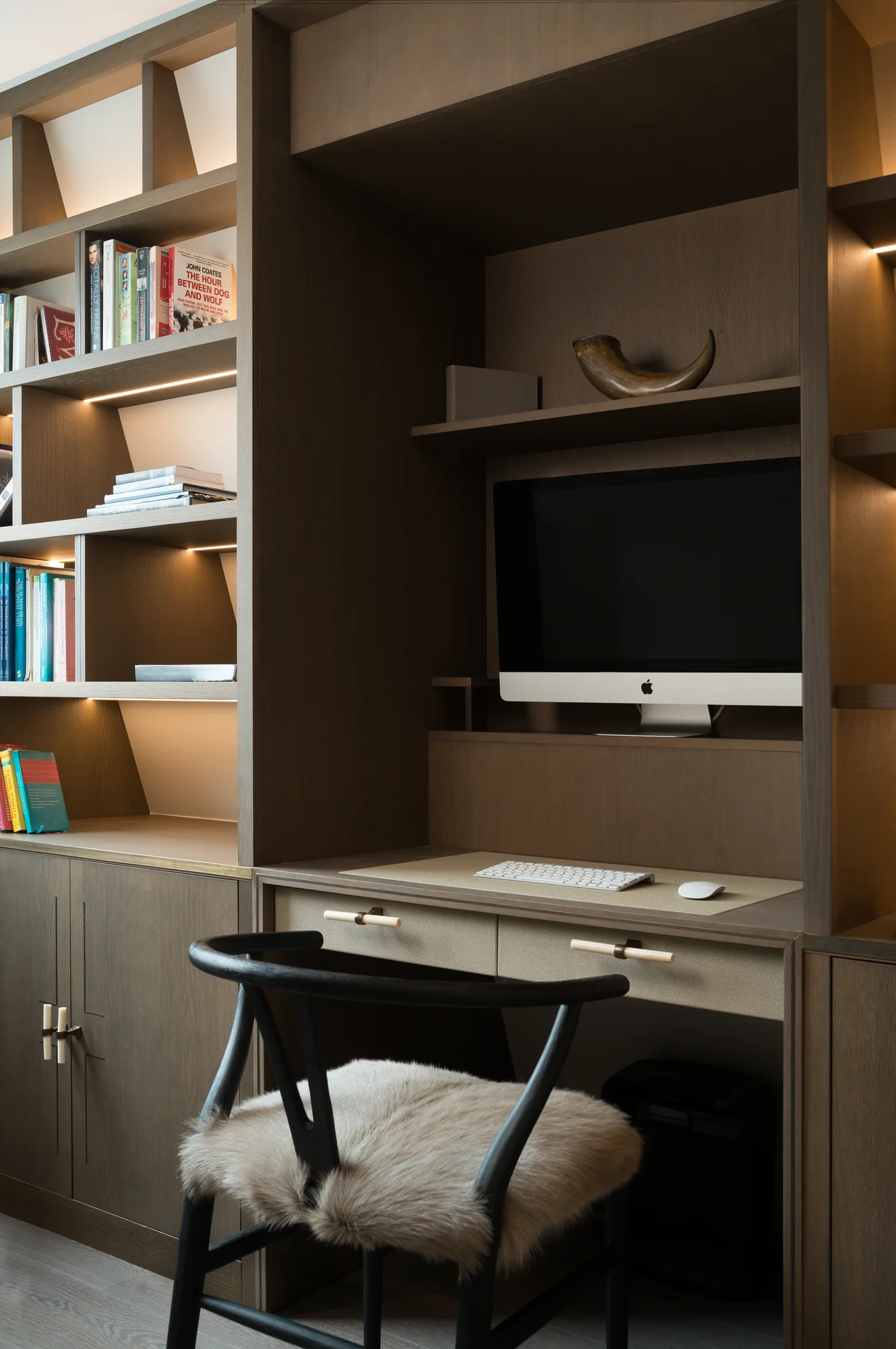 Full-height storage detail in home office